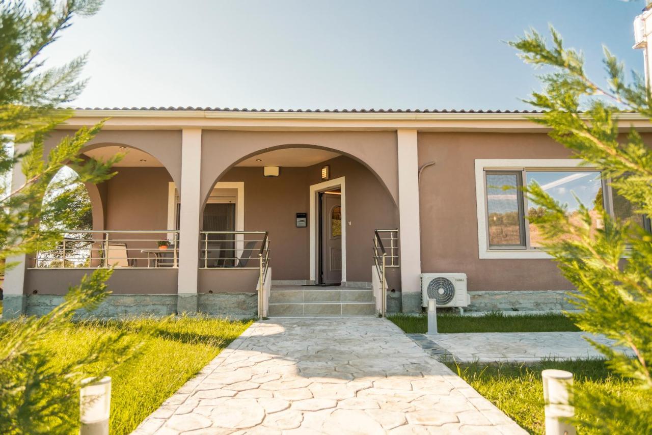 Villa Giannis Vitaládes Eksteriør bilde